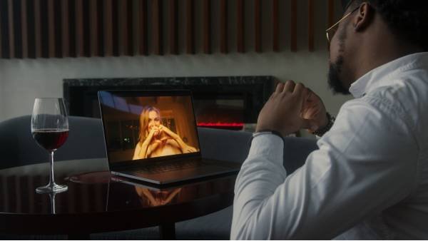 lavoro siti dating incontri